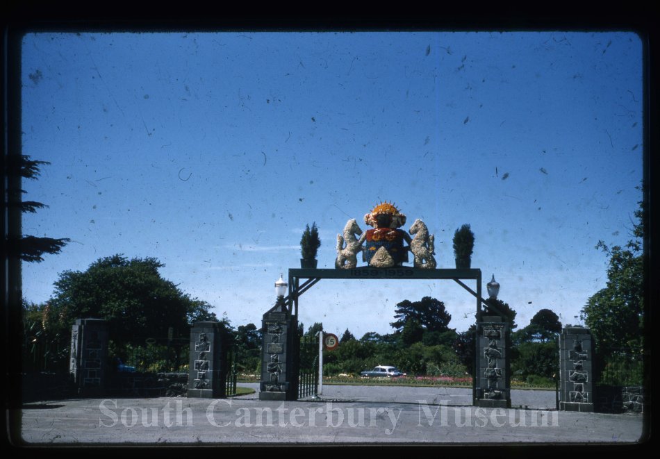 2016134005 Timaru Botanic Garden Gloucester Gates Sth Canterbury centennial 1959