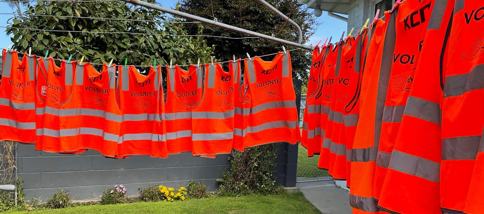 CPlay volunteer high viz vests
