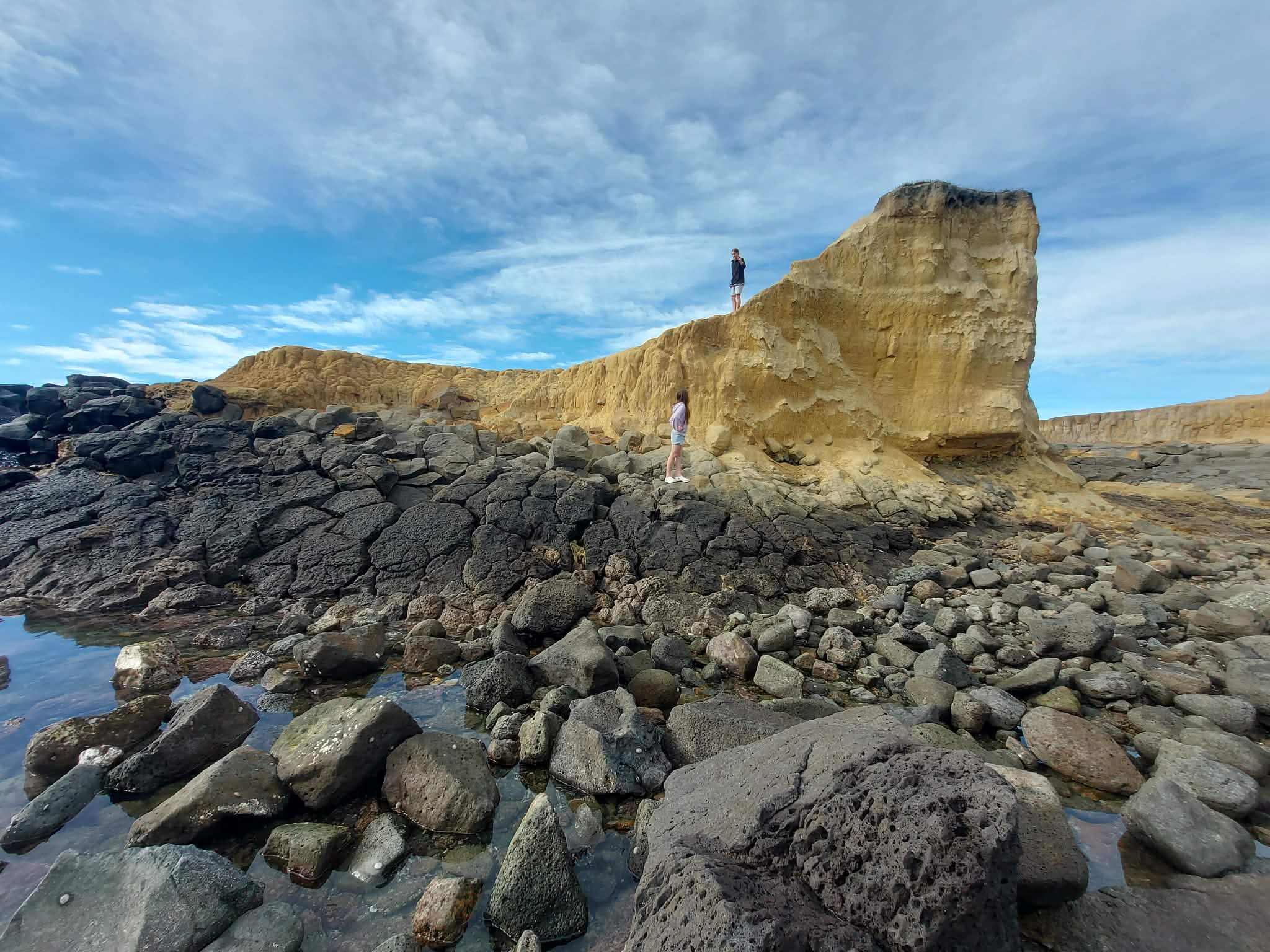 Dashing Rocks April 2026 R Fauth